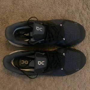 OC Men’s tennis shoes